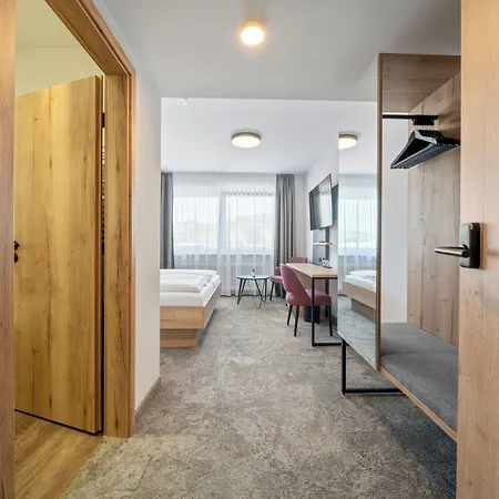 Koepfers Steinbuck Hotel 3*