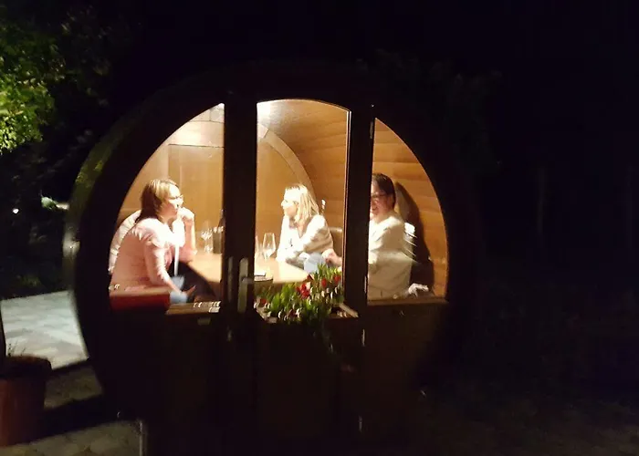 Koepfers Steinbuck Szálloda Bischoffingen